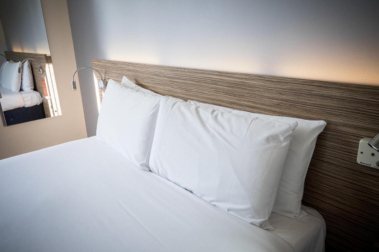 Travelodge Limerick Junction חדר תמונה