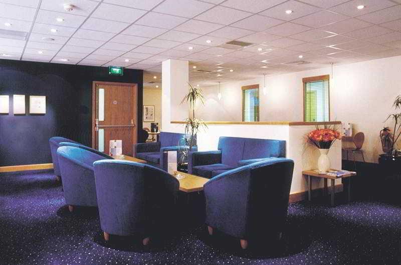 Travelodge Limerick Junction מראה פנימי תמונה